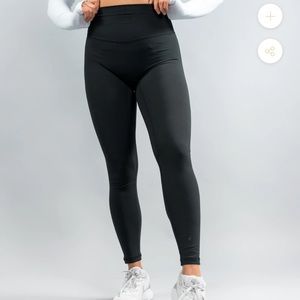 Til you collapse Effortless Classic Leggings - Black size m